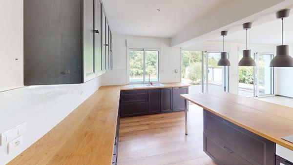 Maison Deols 9 pièce(s) 162,1m2