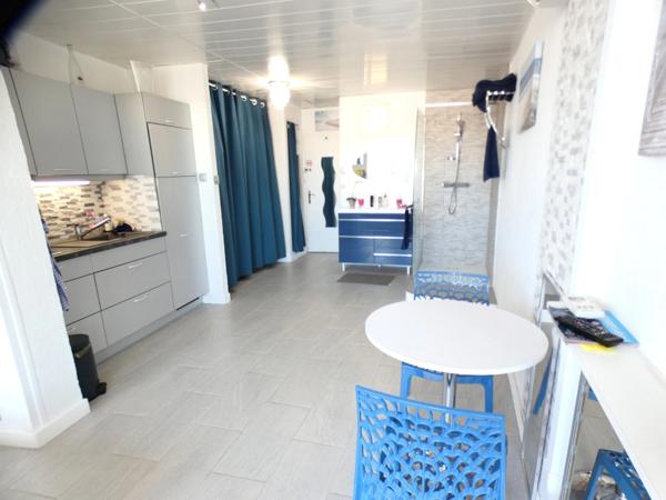 Village naturiste. Studio 28 m²