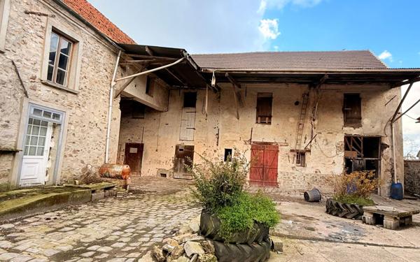 Maison à vendre    4 pièces •  Lizy-sur-Ourcq