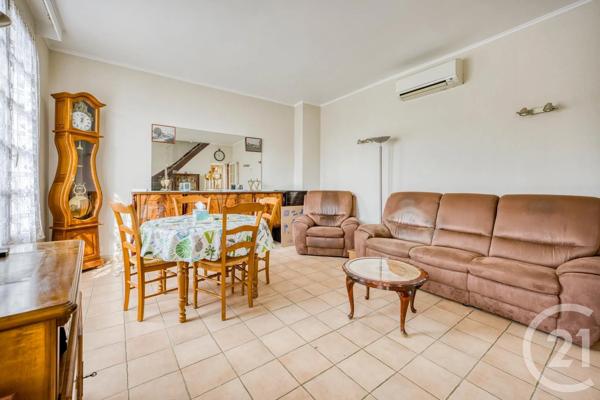 Maison à vendre  5 pièces - 91 m 2   VIGNEUX SUR SEINE  - 91