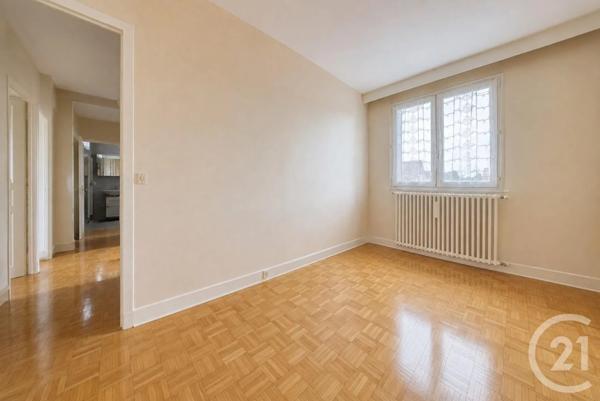 Maison à vendre  5 pièces - 91 m 2   VIGNEUX SUR SEINE  - 91