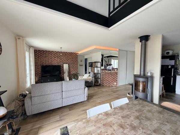 Ensemble de deux maisons