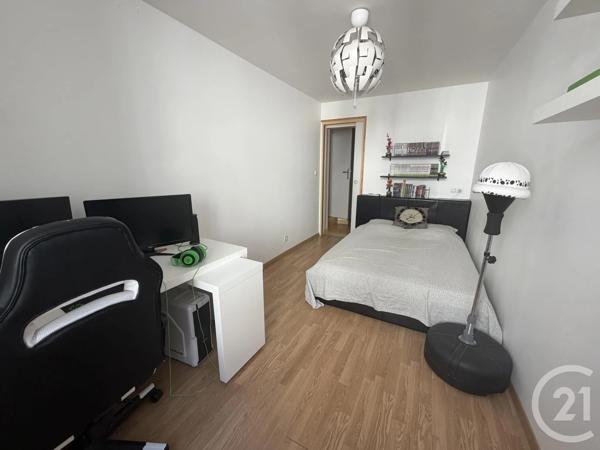 Maison à vendre  4 pièces - 90,30 m 2   BEAUGENCY  - 45
