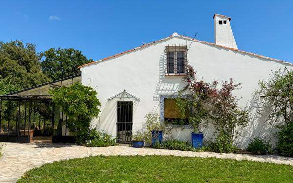 Maison à vendre    5 pièces •  Fréjus