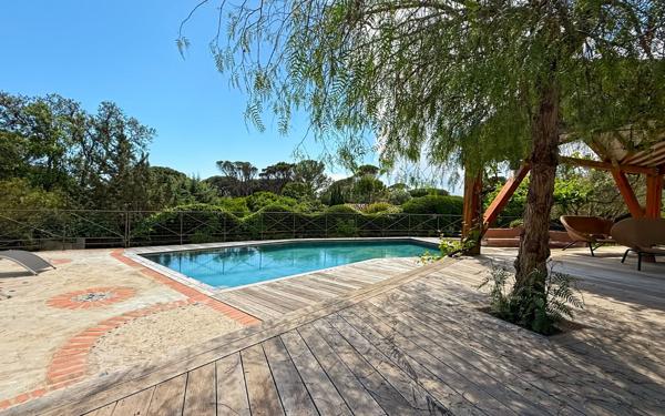 Maison à vendre    5 pièces •  Fréjus