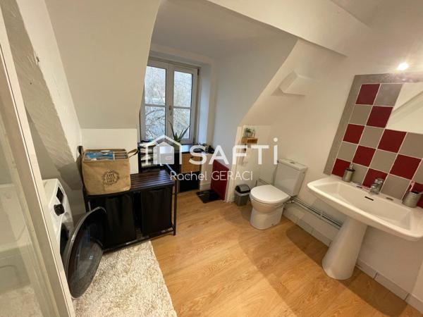 T2 proche rempart, commodités et jardin