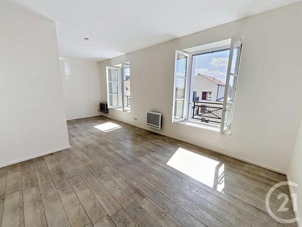 Appartement F1 à vendre  1 pièce - 30 m 2   BRIE COMTE ROBERT  - 77