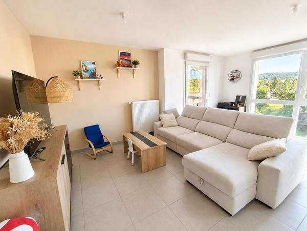 Appartement Lons-Le-Saunier 3 pièces 70 m² / 2 chambres