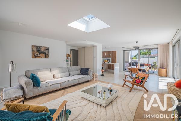 Maison à vendre 5 pièces 160 m² Seyssins