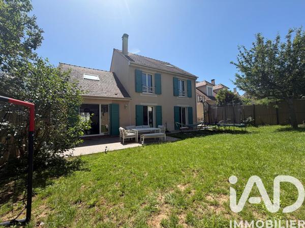 Maison à vendre 7 pièces 163 m² Longjumeau