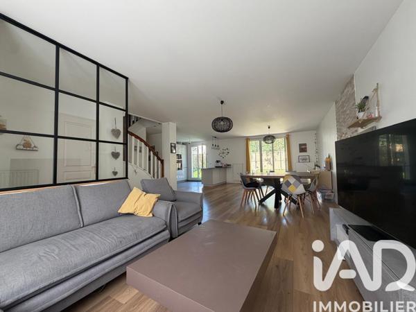 Maison à vendre 7 pièces 163 m² Longjumeau