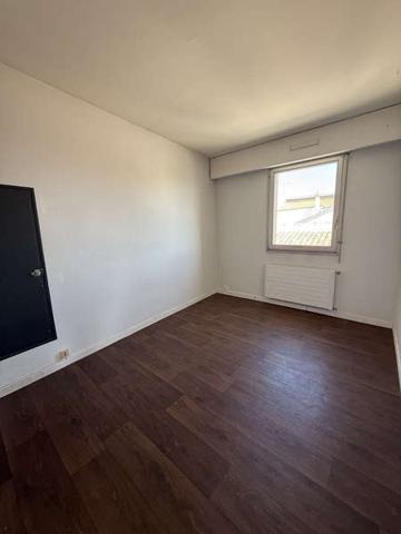 / Location Appartement 3 Pièces 66 m²
