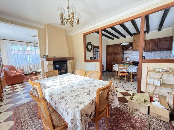 MONTAIGU-VENDEE / Vente Maison 6 Pièces 132 m²