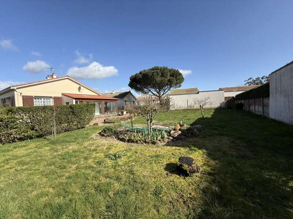 MONTAIGU-VENDEE / Vente Maison 6 Pièces 132 m²