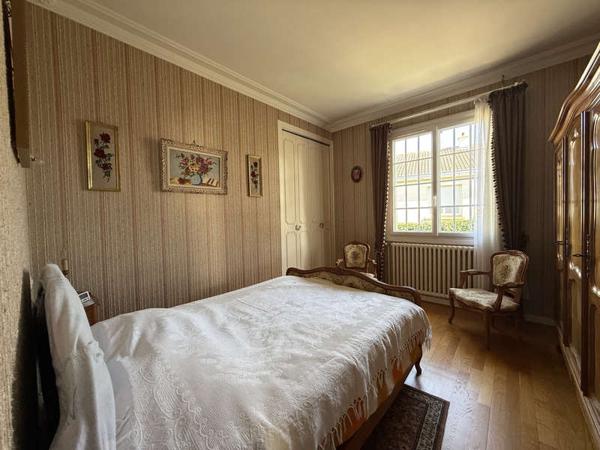 MONTAIGU-VENDEE / Vente Maison 6 Pièces 132 m²