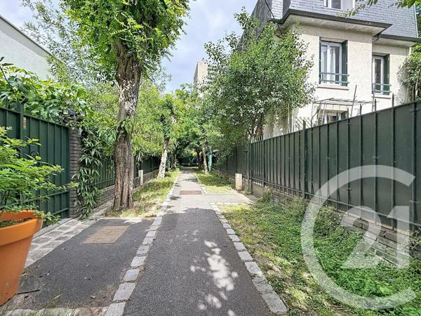 Maison à vendre  2 pièces - 32 m 2   BOULOGNE BILLANCOURT  - 92