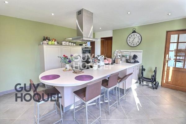 Menneval, situation idéale proche de tout 5 minutes du centre ville