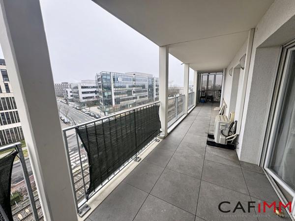 VILLEURBANNE-T3-74m²-Terrasse-Garage