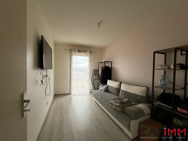 VILLEURBANNE-T3-74m²-Terrasse-Garage