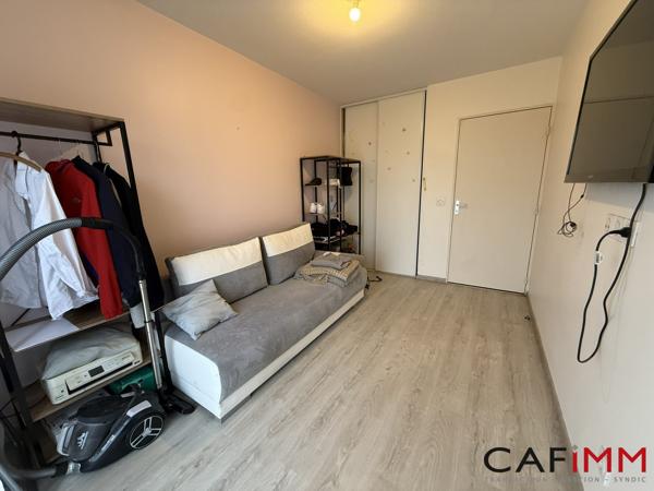VILLEURBANNE-T3-74m²-Terrasse-Garage