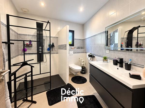 Vente maison Agde, 144m² 6 pièces 615 000€ avec piscine