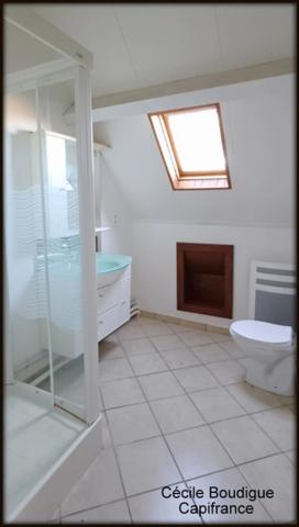 Superbe maison familiale 5 chambres avec piscine terrain de 1140m² au cœur de Morlaas