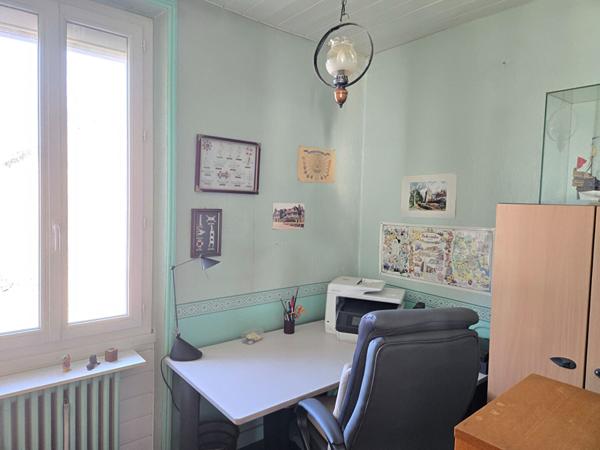A VENDRE NANTES ZOLA Maison ancienne 2 chambres + bureau, avec garage double