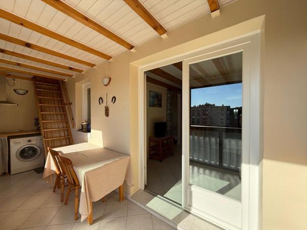 T2-3 en dernier étage avec TERRASSE et GARAGE