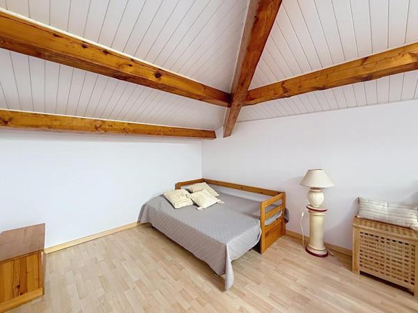 T2-3 en dernier étage avec TERRASSE et GARAGE