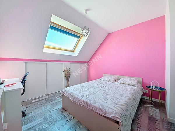 Maison A VENDRE à Saint Florent Le Vieil, quartier calme et recherché, quatre chambres, terrain clos avec piscine