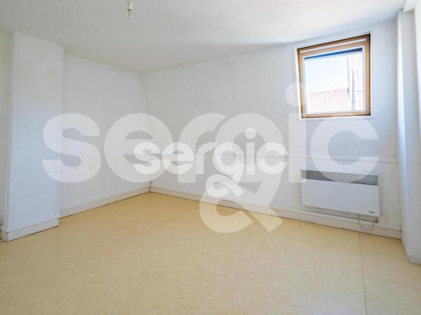 Location 5 Pieces 133 59290 Wasquehal 16 1008 01 0001