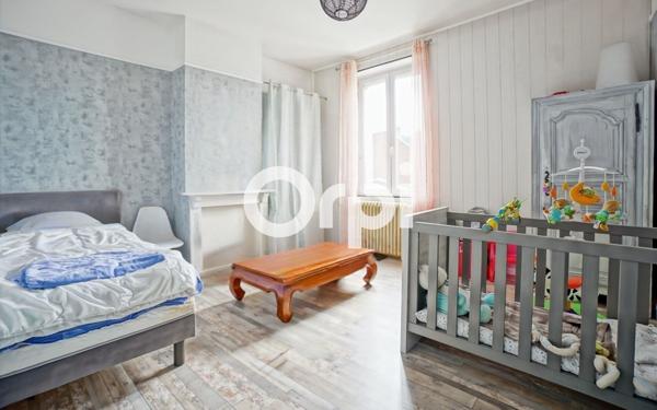 Maison à vendre    8 pièces •  Albert