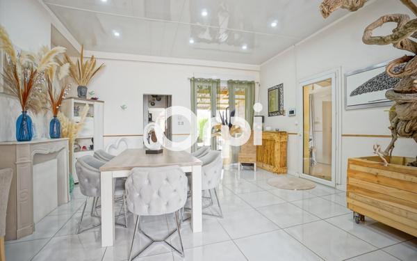 Maison à vendre    8 pièces •  Albert