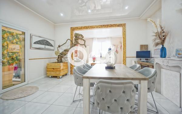 Maison à vendre    8 pièces •  Albert