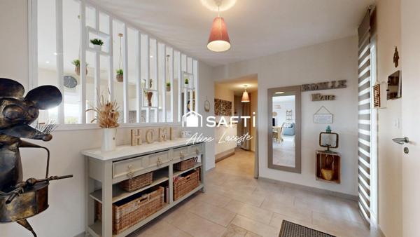 Maison contemporaine de plain-pied avec vue sur les Pyrénées