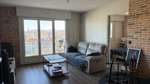 Saint-Étienne (42000) Appartement Type F4 de 75m2 avec cave et garage
