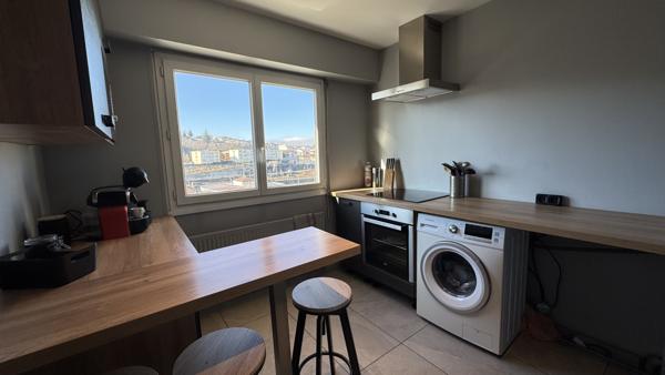 Saint-Étienne (42000) Appartement Type F4 de 75m2 avec cave et garage