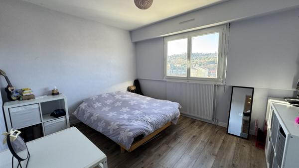 Saint-Étienne (42000) Appartement Type F4 de 75m2 avec cave et garage