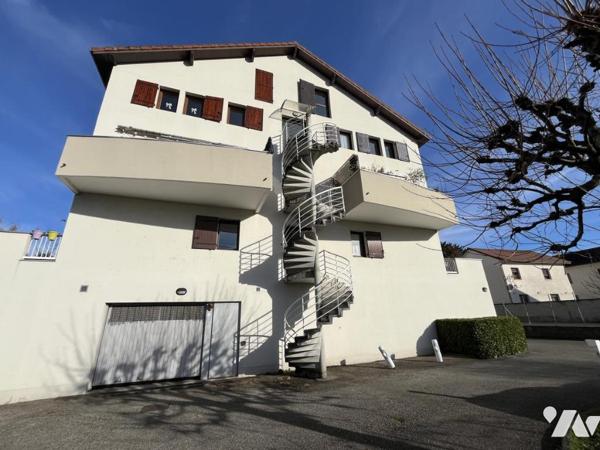 SPACIEUX  APPARTEMENT DUPLEX T4 90 m2 AVEC TERRASSE - AU CALME -   GARAGE EN SUPPLEMENT