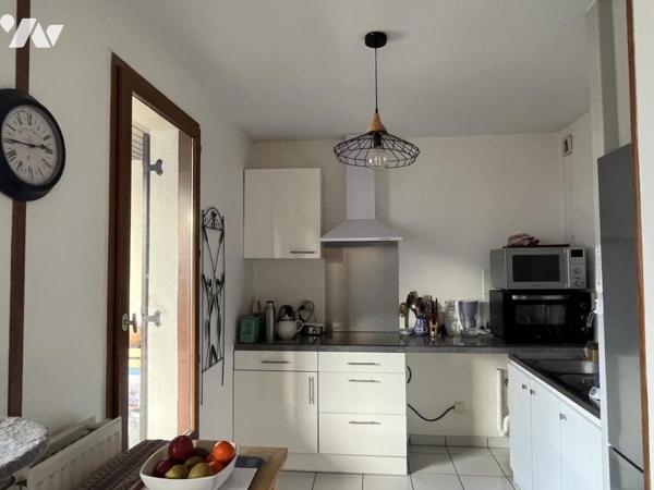 SPACIEUX  APPARTEMENT DUPLEX T4 90 m2 AVEC TERRASSE - AU CALME -   GARAGE EN SUPPLEMENT