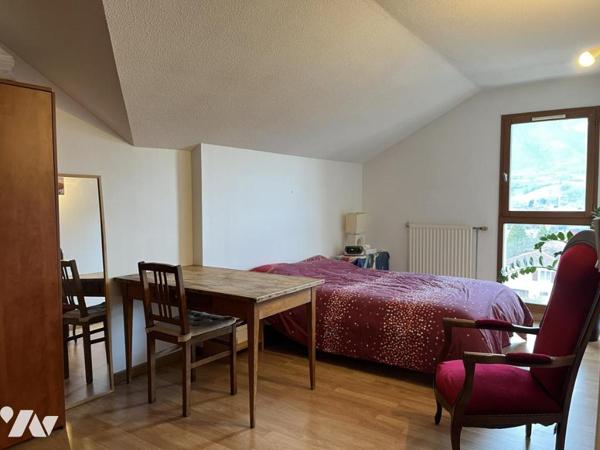 SPACIEUX  APPARTEMENT DUPLEX T4 90 m2 AVEC TERRASSE - AU CALME -   GARAGE EN SUPPLEMENT