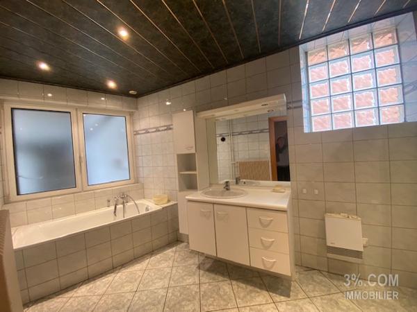 3%.COM Grande maison possibilité bi famille ou locatif Mommenheim (67670)