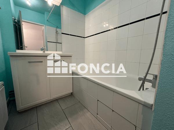 Location Appartement 2 pièces 38.45 m² - Tonnay Charente 17430