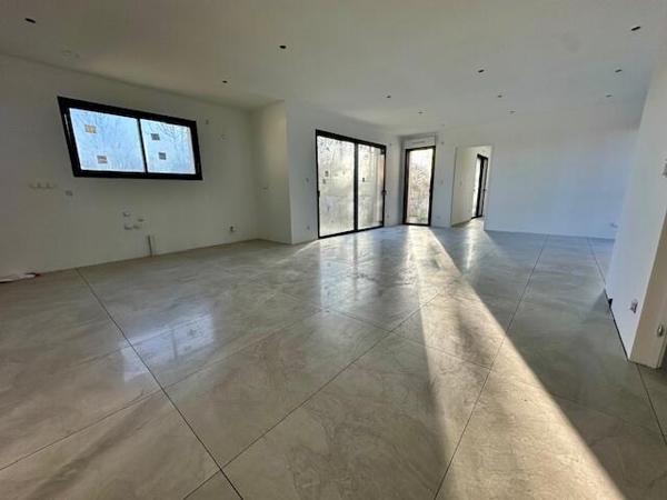 Maison 6 pièces 123 m²