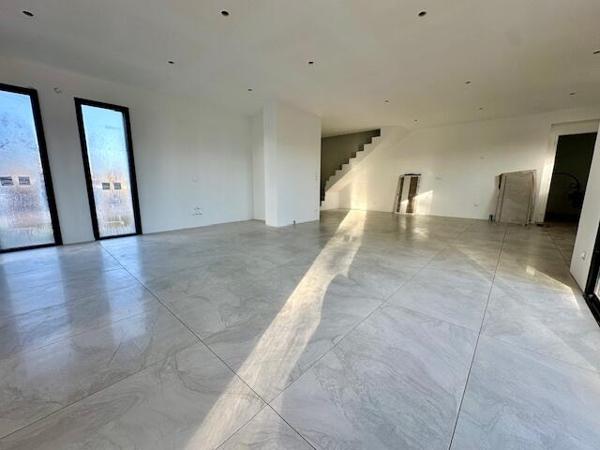 Maison 6 pièces 123 m²