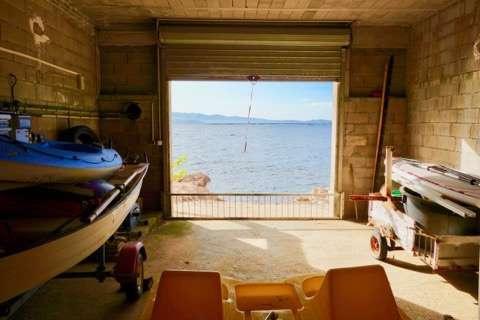 Ajaccio Sanguinaires superbe Villa pieds dans l'eau 300 m2 avec piscine