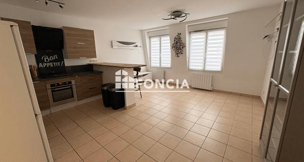 Location Appartement 3 pièces 58.83 m² - Corbeil-essonnes 91100