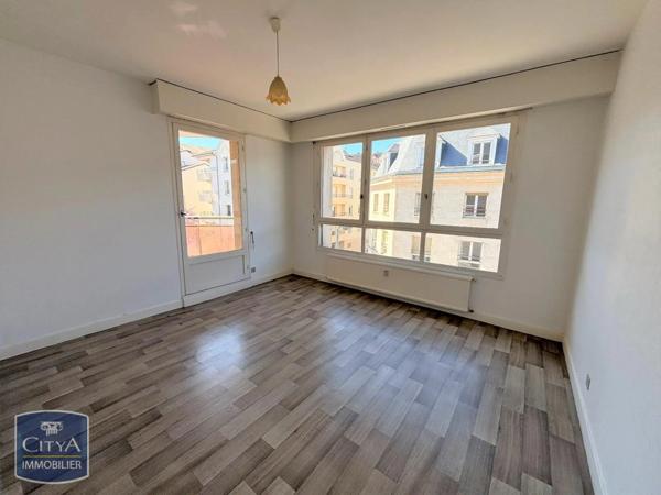 Appartement à louer 5 pièces 118.43m²