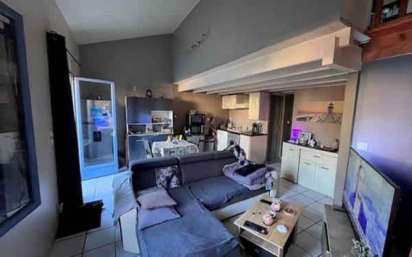 Maison à vendre    2 pièces •  Thairé