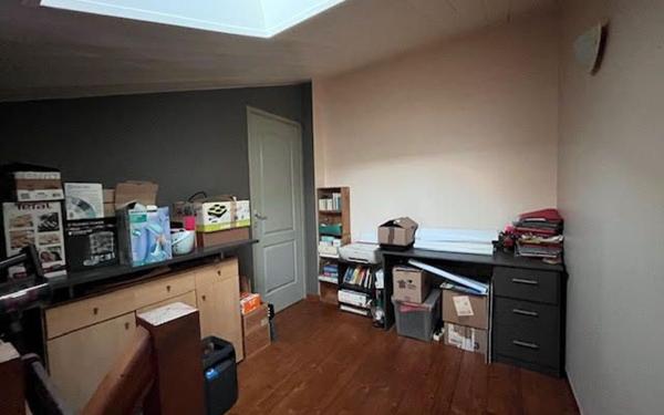 Maison à vendre    2 pièces •  Thairé